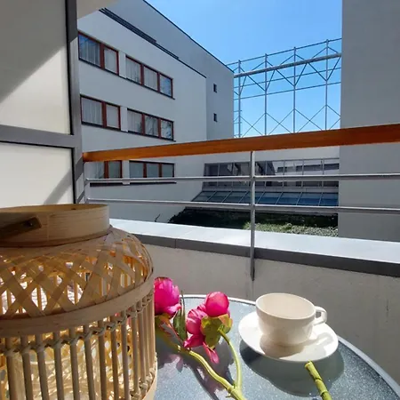 122 W Pieciogwiazdkowym Royal Tulip 200m Plaza Dobruk Romek Prywatny アパート *