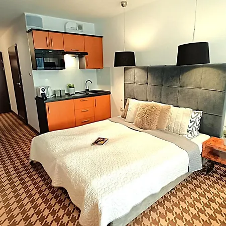 122 W Pieciogwiazdkowym Royal Tulip 200m Plaza Dobruk Romek Prywatny アパート