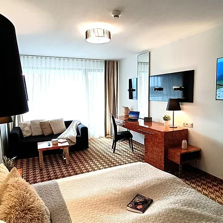 122 W Pieciogwiazdkowym Royal Tulip 200m Plaza Dobruk Romek Prywatny Lägenhet Kołobrzeg