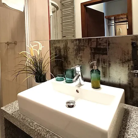 122 W Pieciogwiazdkowym Royal Tulip 200m Plaza Dobruk Romek Prywatny Lägenhet