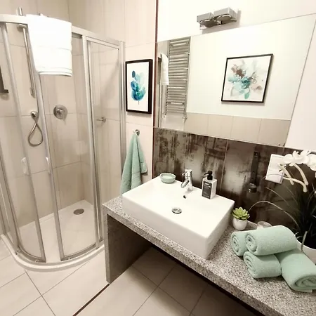 아파트 122 W Pieciogwiazdkowym Royal Tulip 200m Plaza Dobruk Romek Prywatny 코워브제크